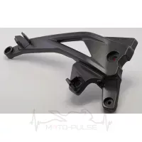 Кронштейн подножки правый Bajaj Pulsar 180 56DJ3Y1Y