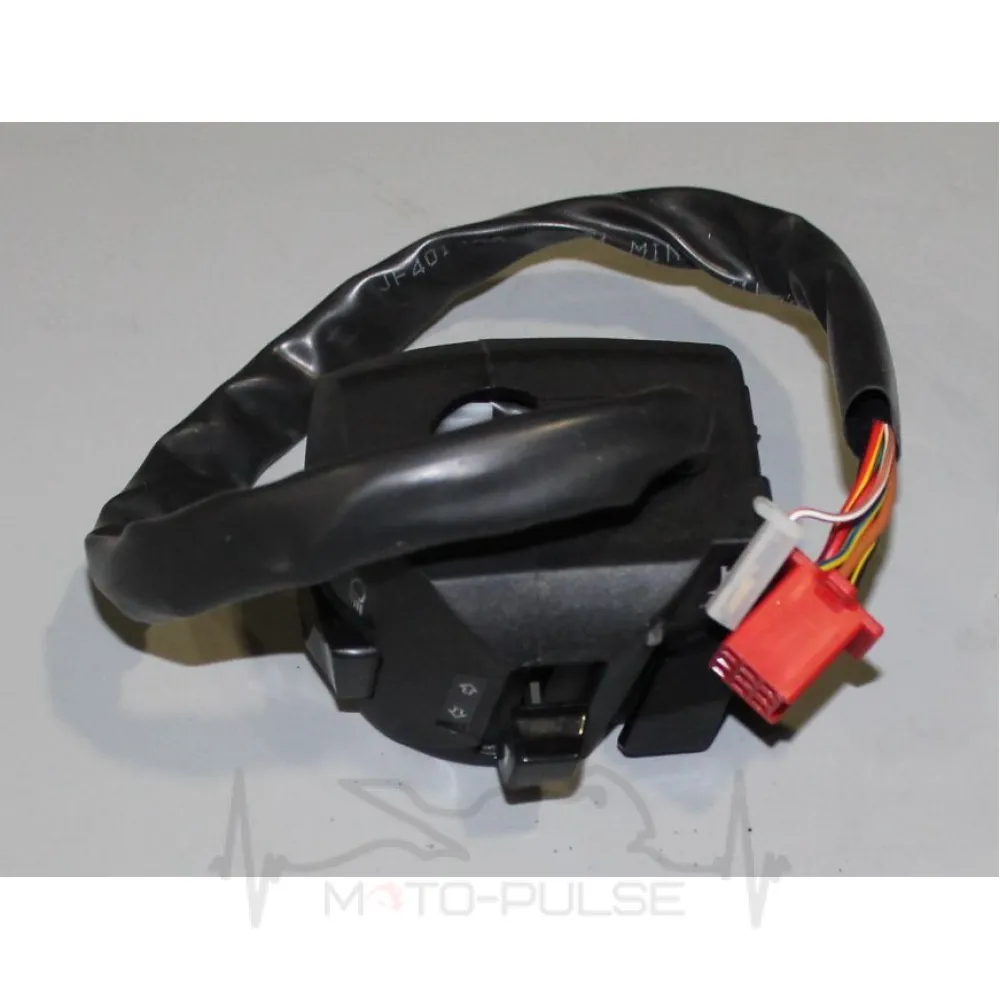 Блок кнопок лівий Bajaj Pulsar 180  JF401400