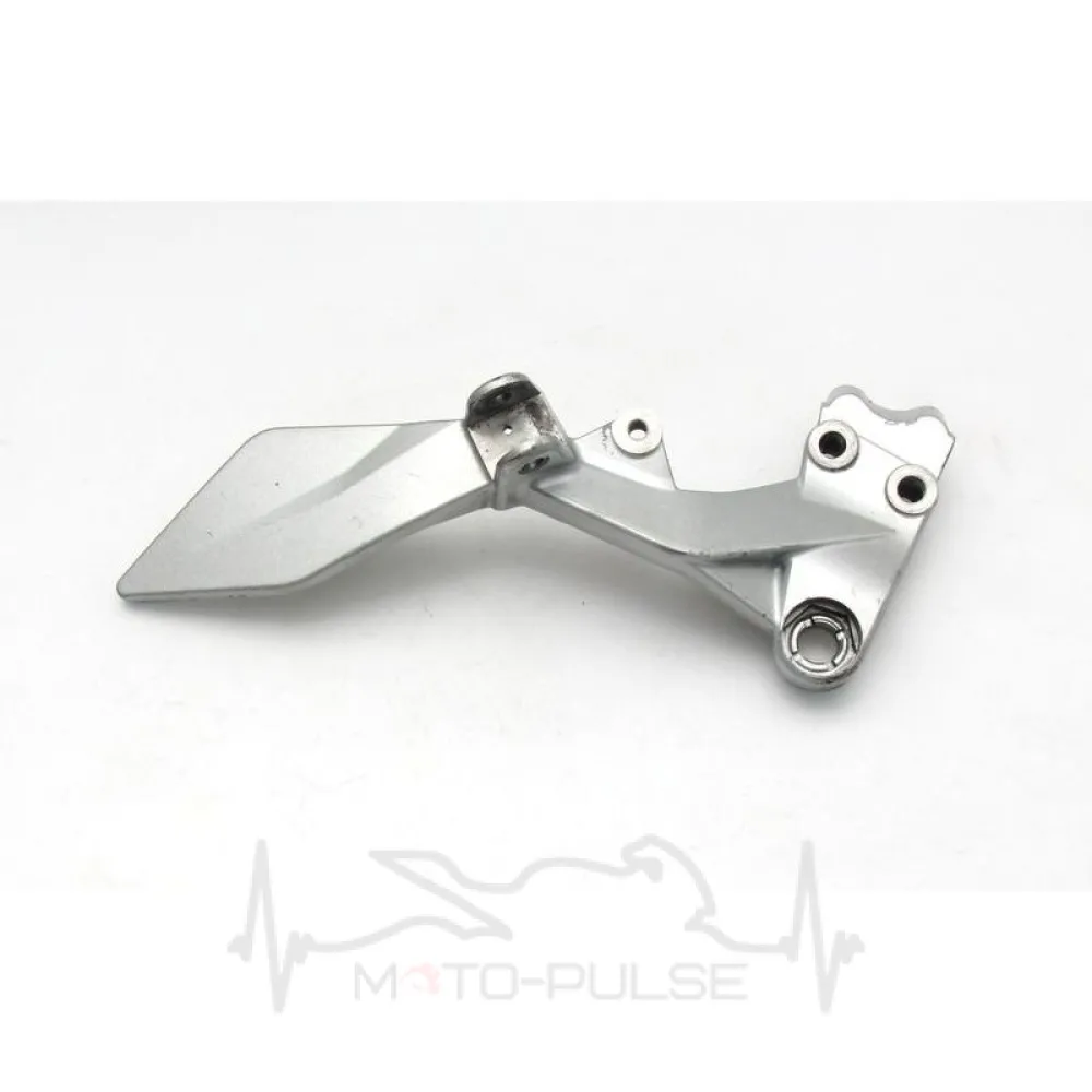 Кріплення лівої підніжки водія KTM Duke 200 90103038000